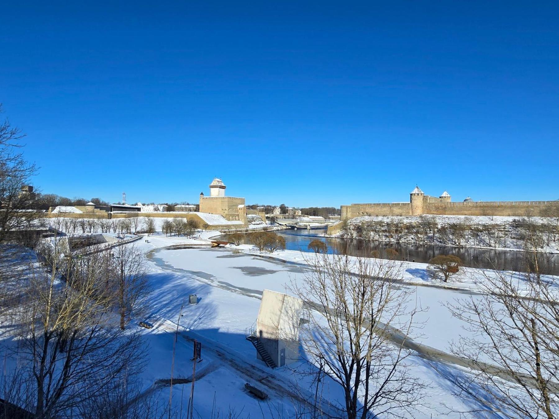 Hero Avenue Apartment Narva Eksteriør bilde