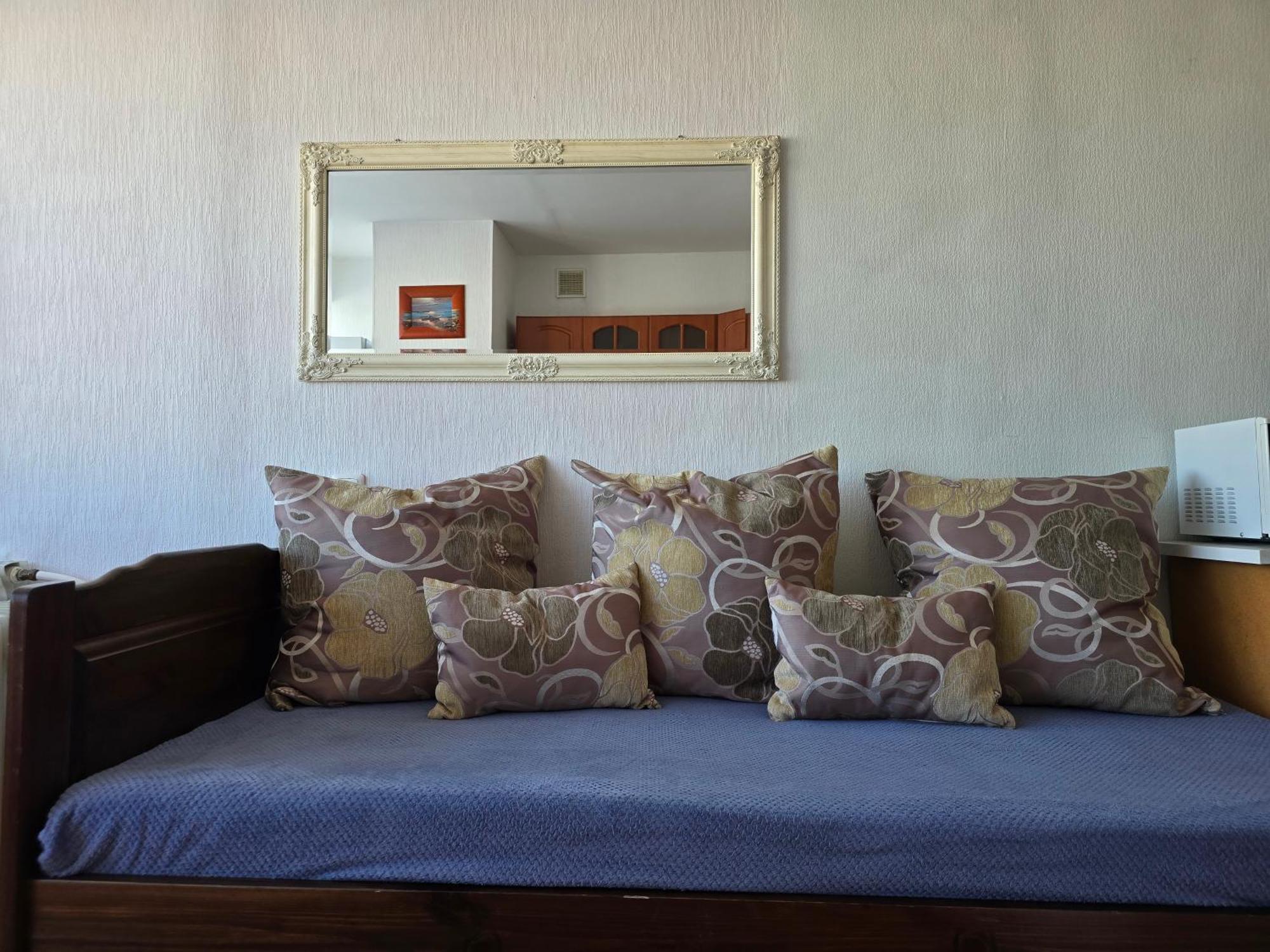 Hero Avenue Apartment Narva Eksteriør bilde